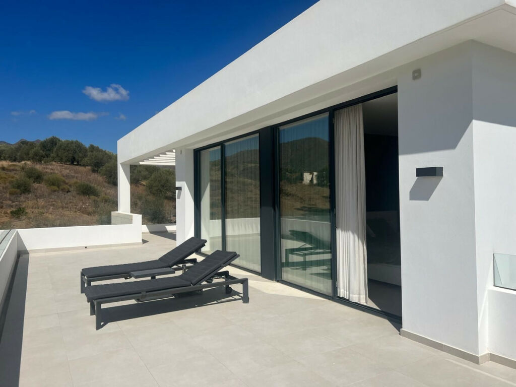 Detached Villa Mijas Golf Málaga - image 10
