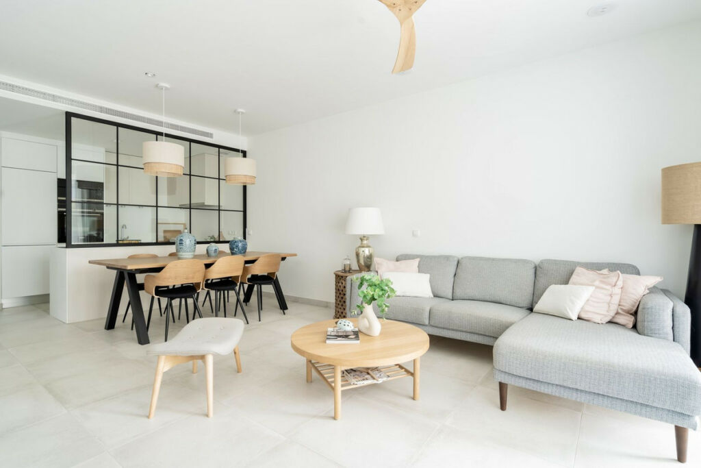 Ground Floor Apartment El Paraiso Málaga - image 10
