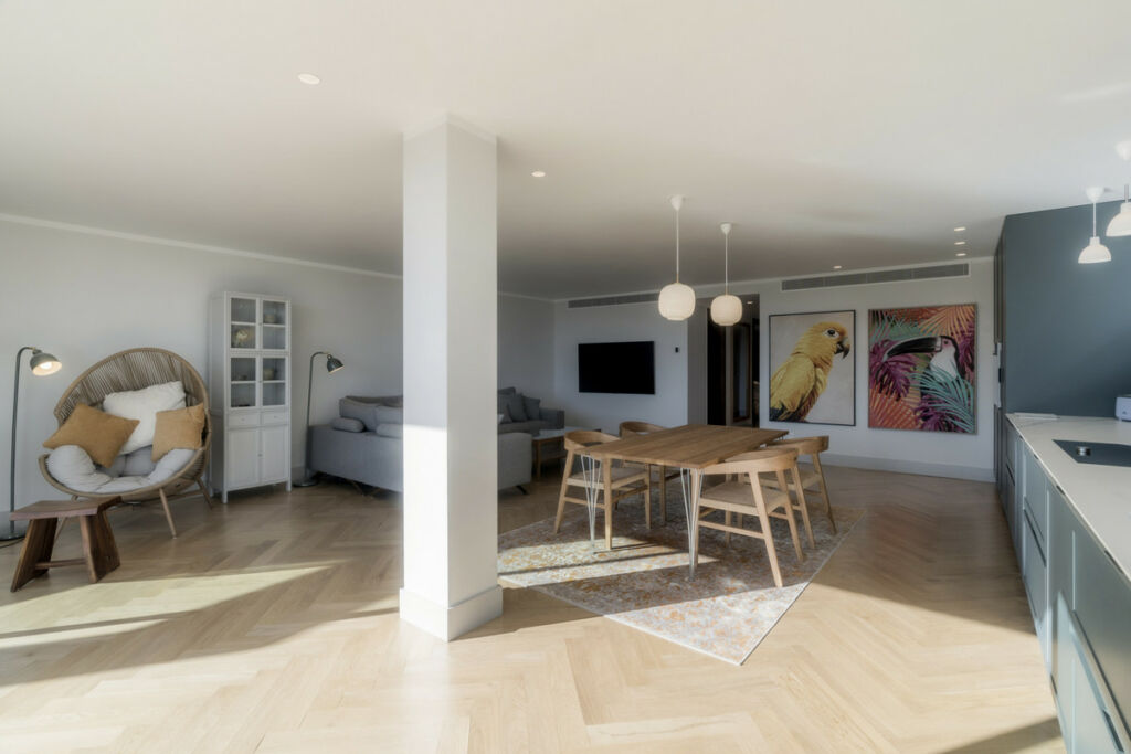 Middle Floor Apartment Nueva Andalucía Málaga - image 10