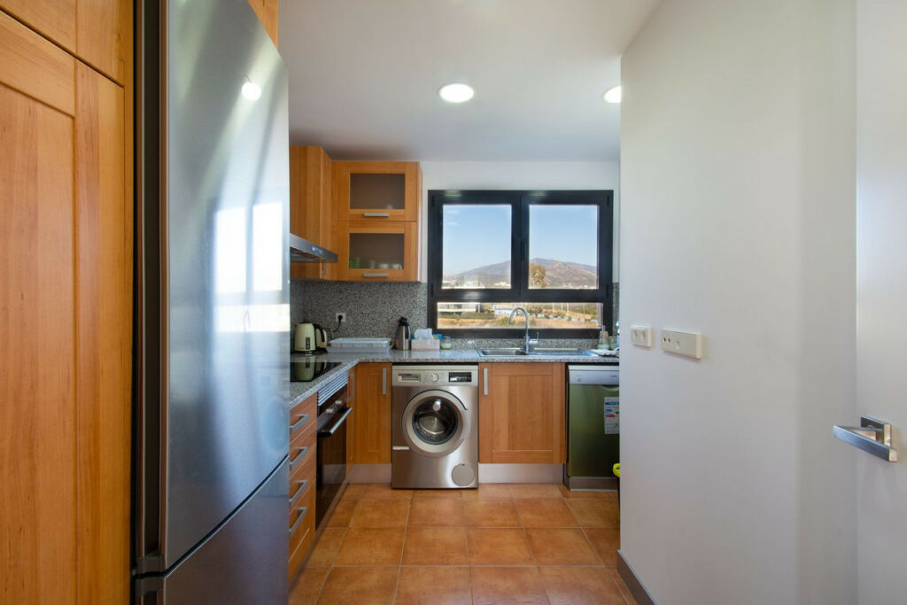 Penthouse Estepona Málaga - image 12