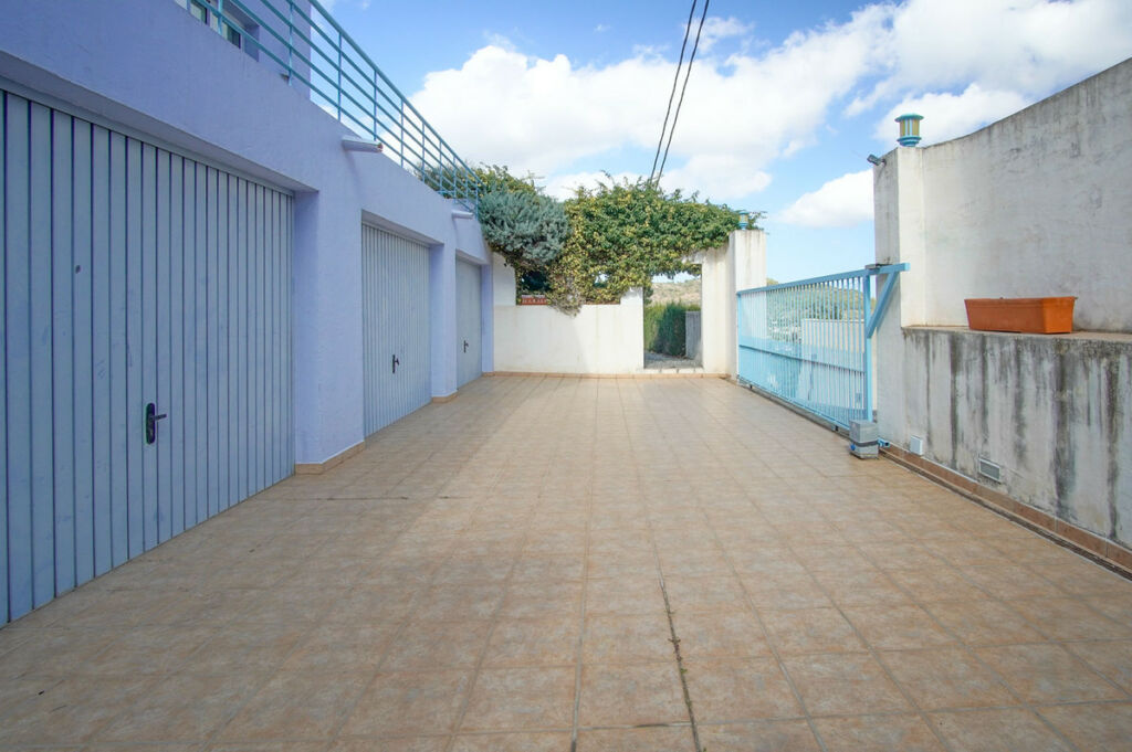 Detached Villa Pedreguer Alicante - image 11