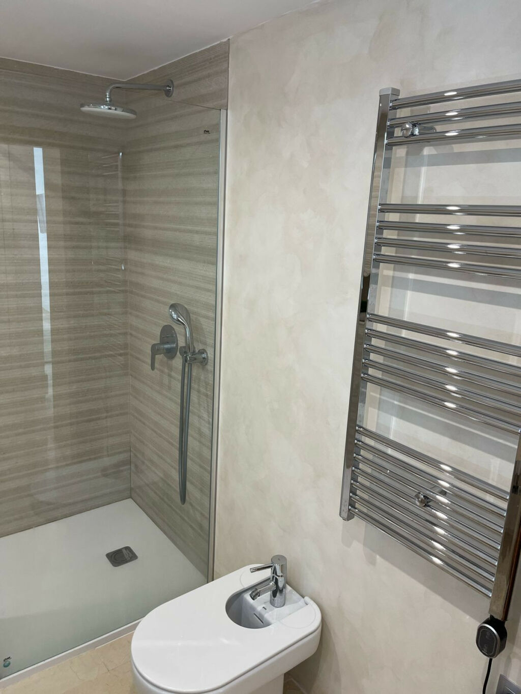 Middle Floor Apartment Estepona Málaga - image 11