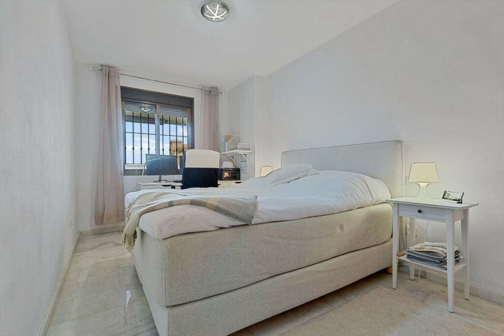 Ground Floor Apartment Benalmadena Málaga - image 12