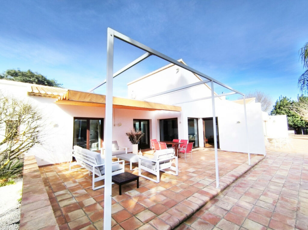 Detached Villa Ondara Alicante - image 11