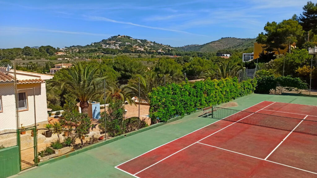 Detached Villa Calpe Alicante - image 11