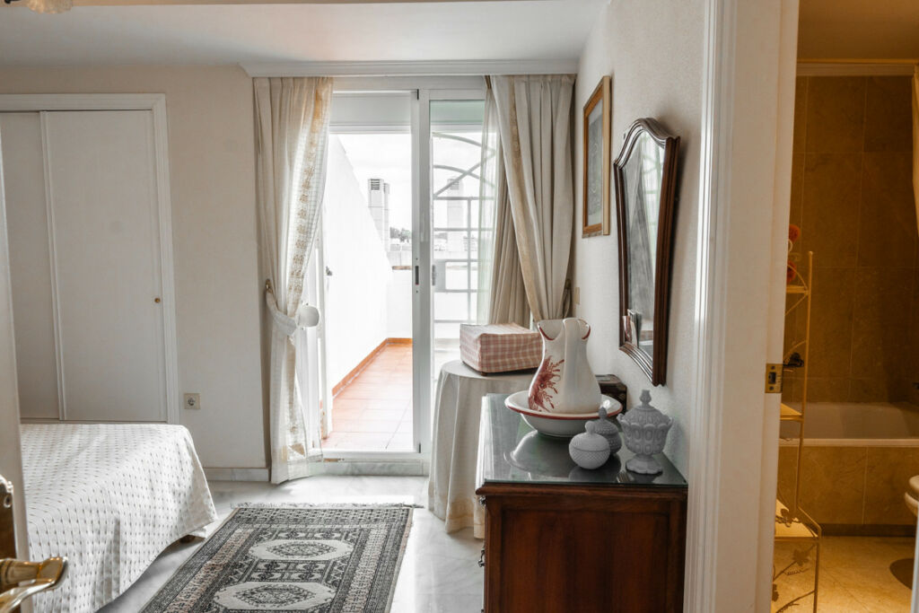 Penthouse The Golden Mile Málaga - image 11