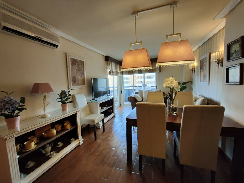 Middle Floor Apartment Villajoyosa Alicante - image 11