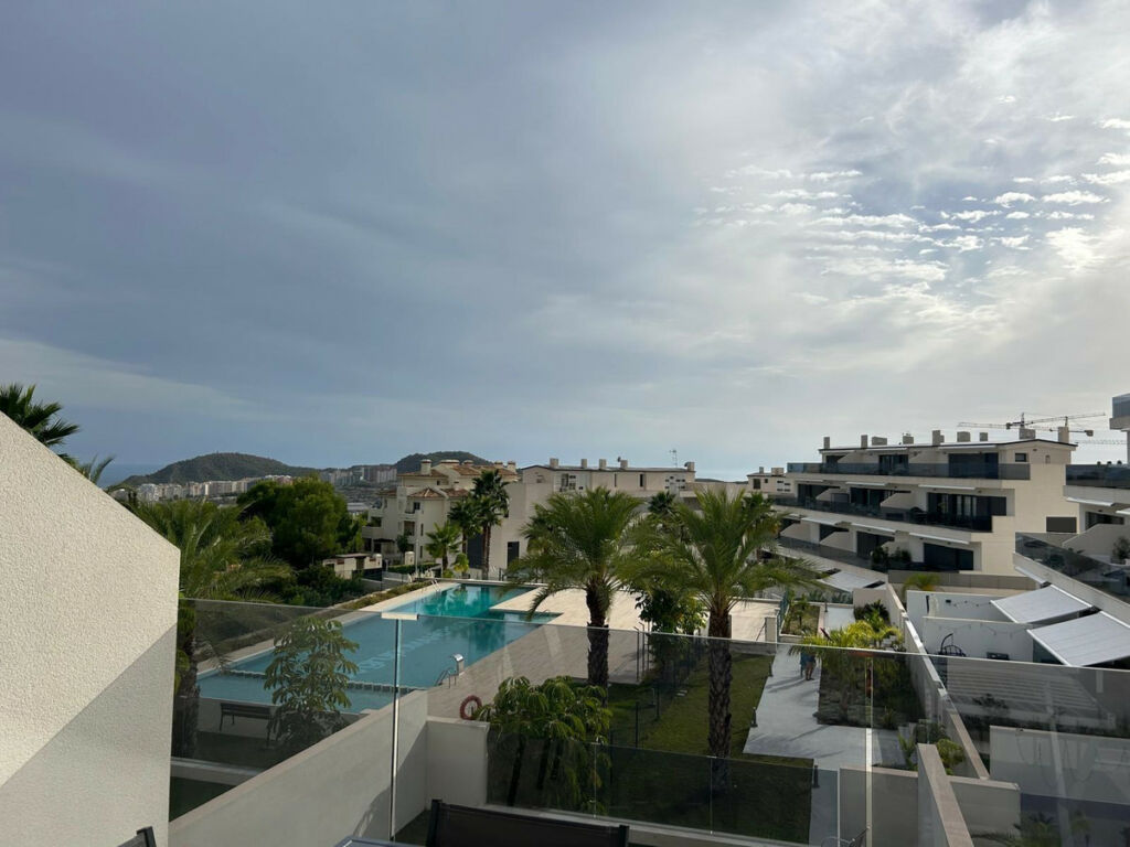 Middle Floor Apartment Finestrat Alicante - image 11