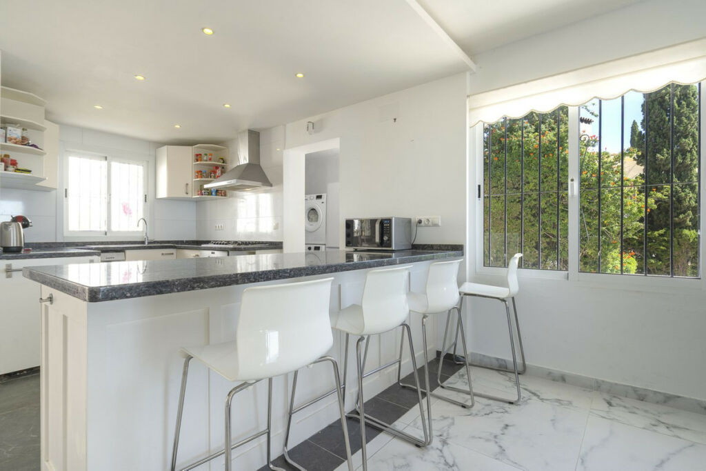 Detached Villa La Cala de Mijas Málaga - image 11