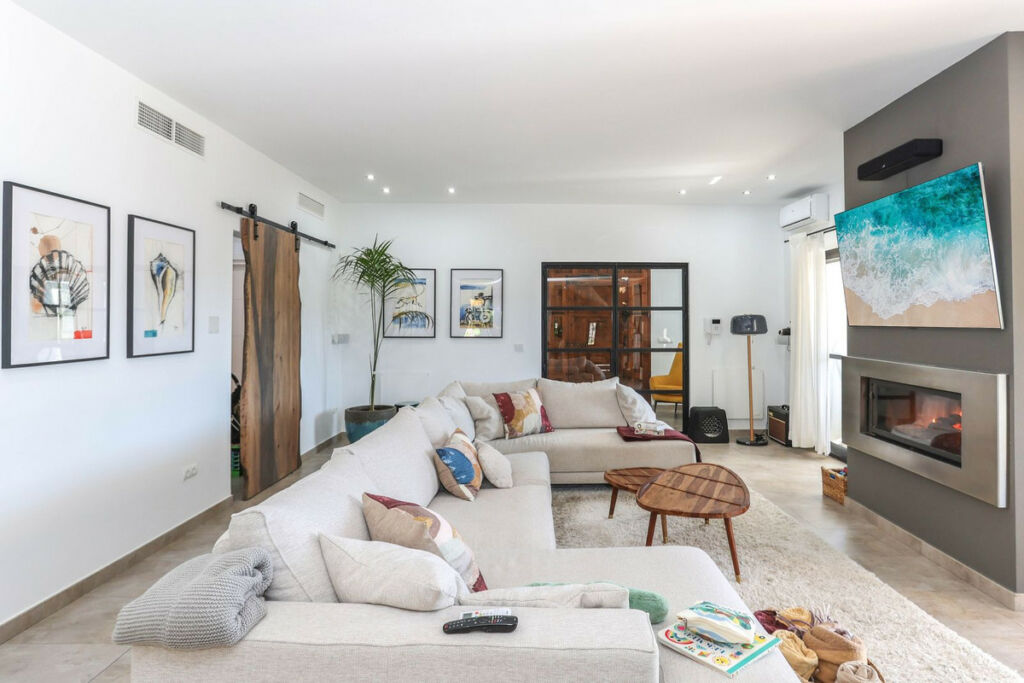 Detached Villa Monda Málaga - image 11