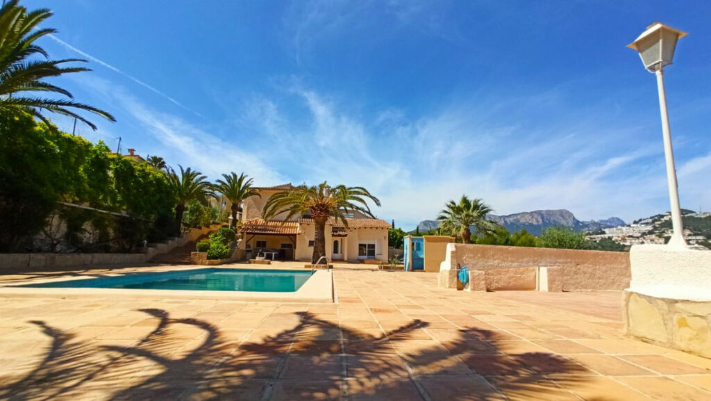 Detached Villa Calpe Alicante - image 12