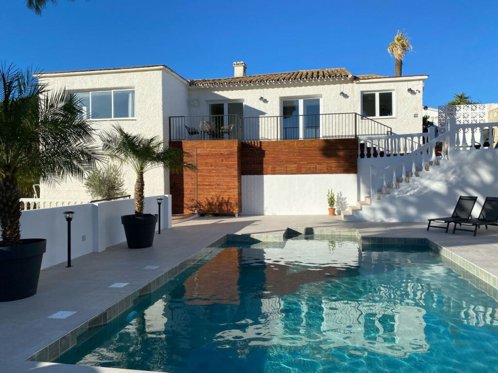 Detached Villa Calahonda Málaga - image 12