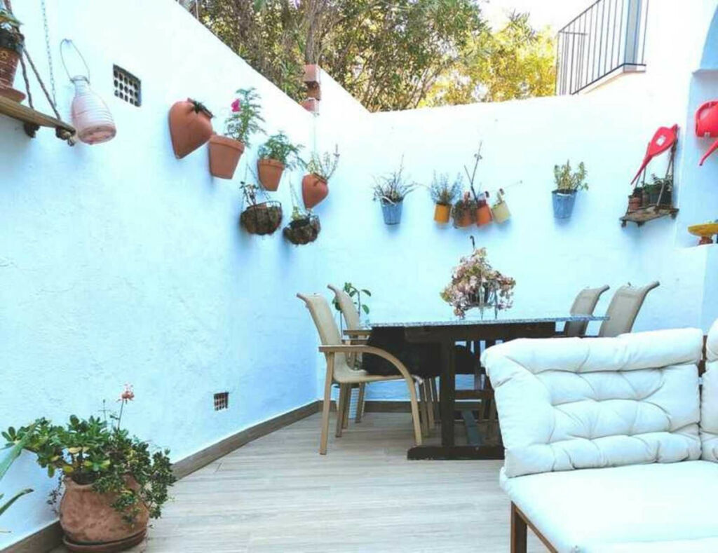 Townhouse Istán Málaga - image 12