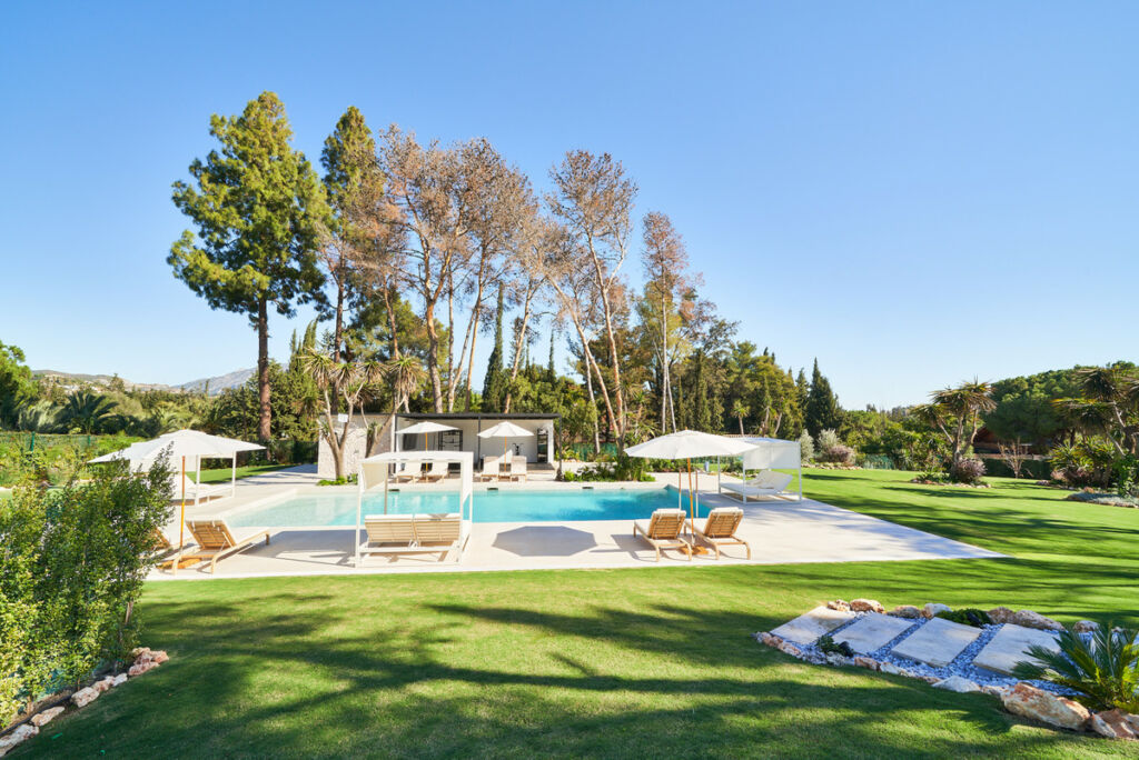 Detached Villa San Pedro de Alcántara Málaga - image 12