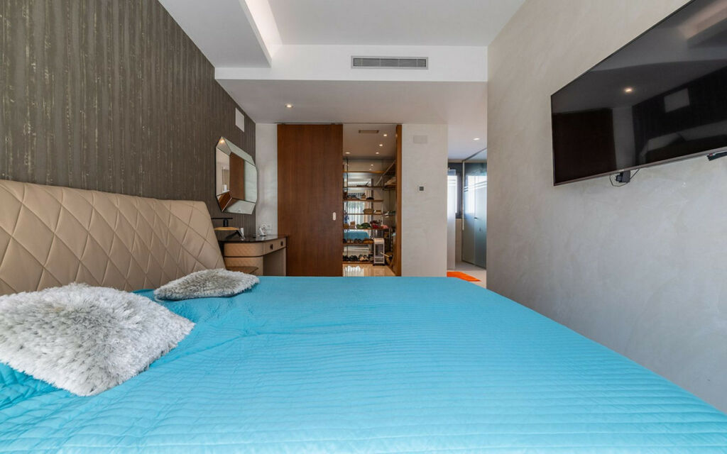 Detached Villa Campoamor Alicante - image 12