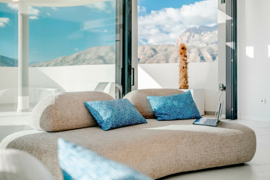 Middle Floor Apartment Benidorm Alicante - image 12