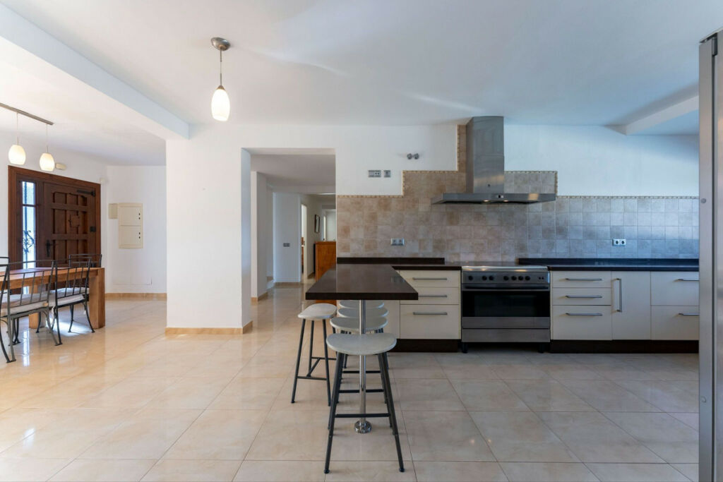 Detached Villa Alhaurín el Grande Málaga - image 12