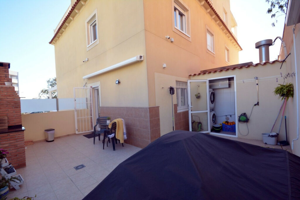 Semi-Detached House Guardamar del Segura Alicante - image 13