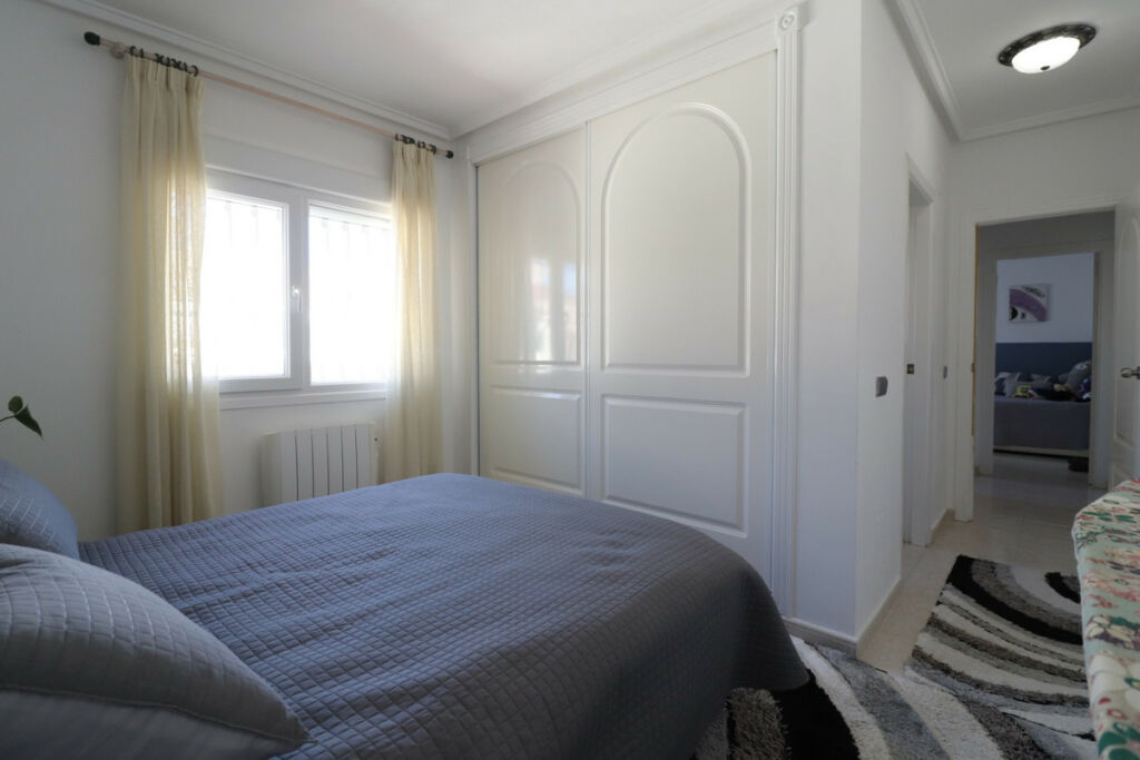 Detached Villa Benijofar Alicante - image 13