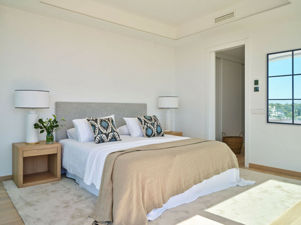 Detached Villa Marbella Málaga - image 13