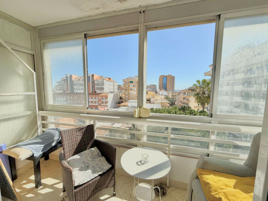 Middle Floor Apartment Los Boliches Málaga - image 13