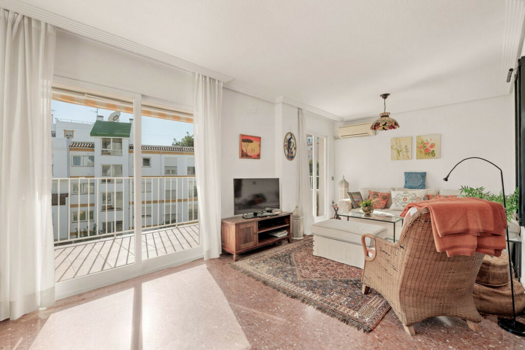 Middle Floor Apartment Torremolinos Málaga - image 13