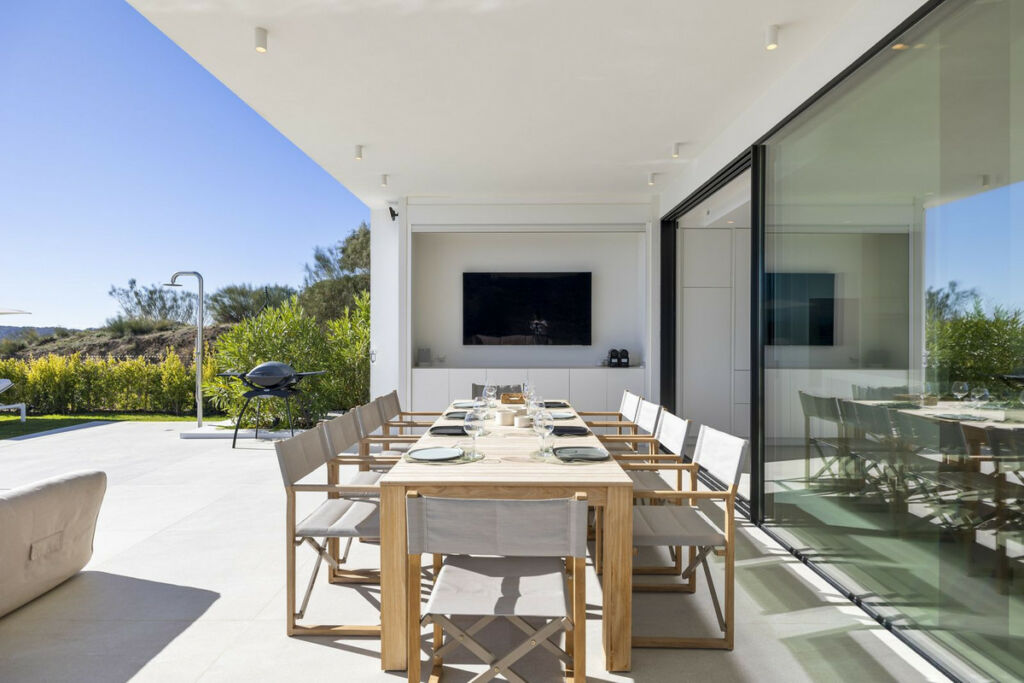 Detached Villa Benahavís Málaga - image 6