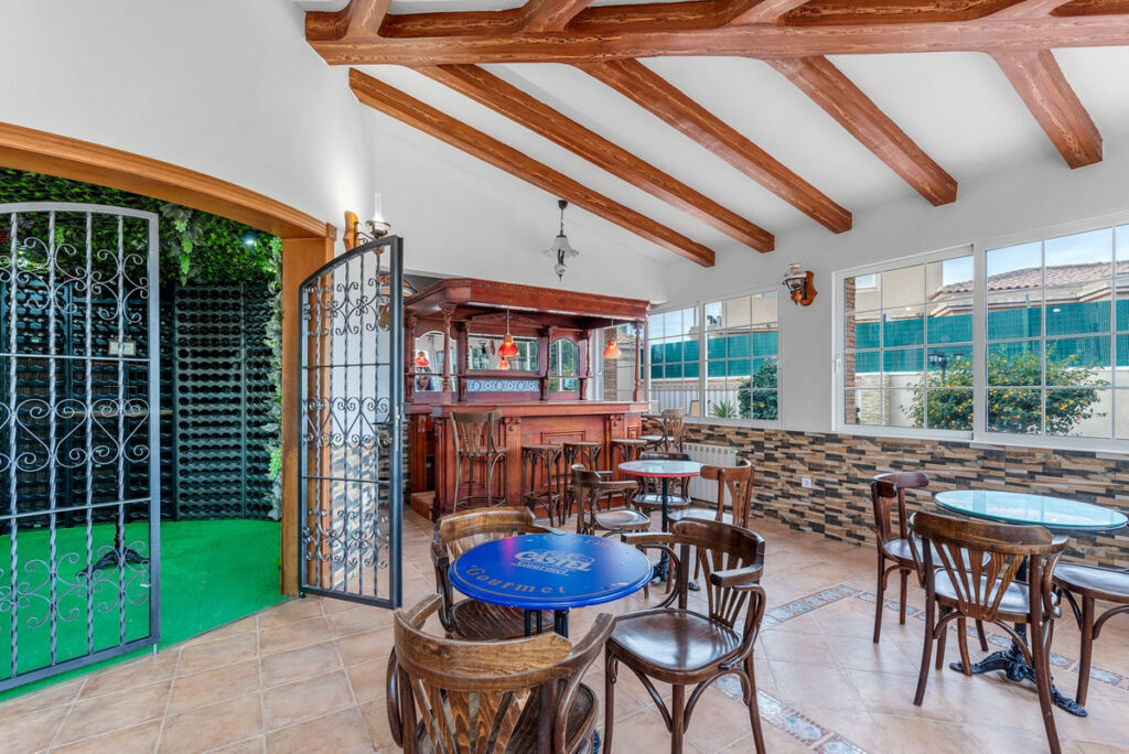Townhouse Torrevieja Alicante - image 12