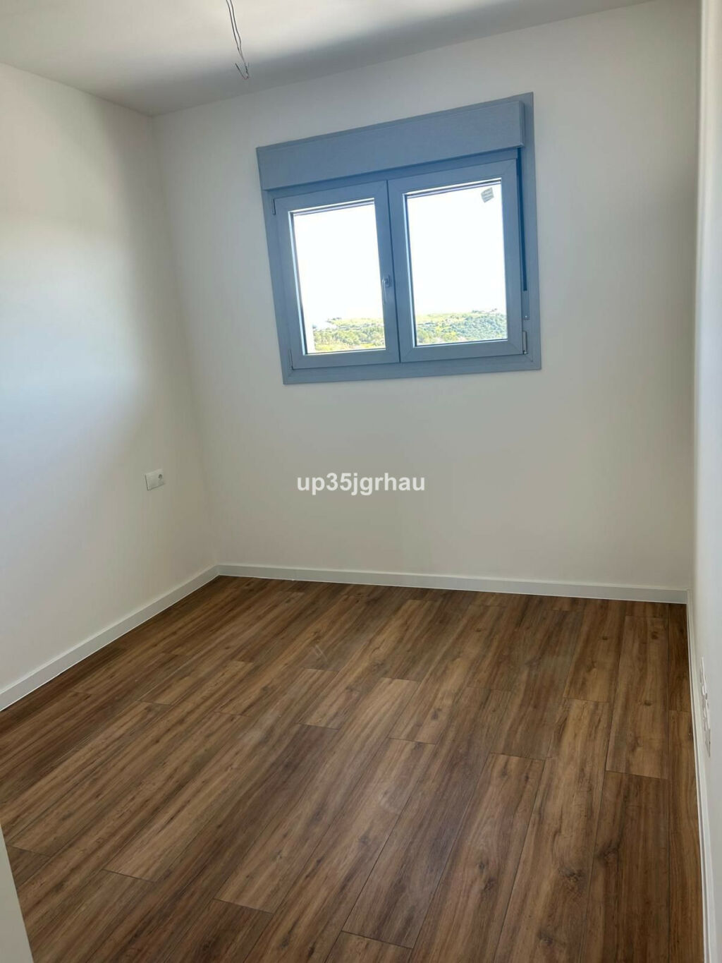 Top Floor Apartment Estepona Málaga - image 13