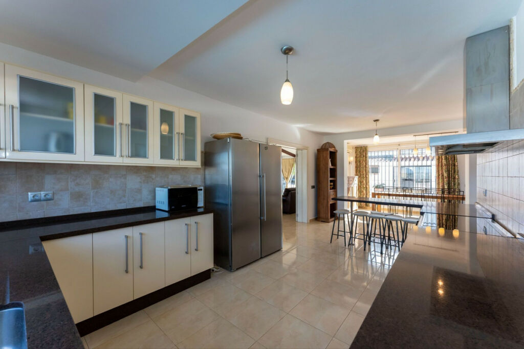 Detached Villa Alhaurín el Grande Málaga - image 14