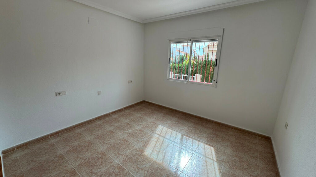 Detached Villa Algorfa Alicante - image 15