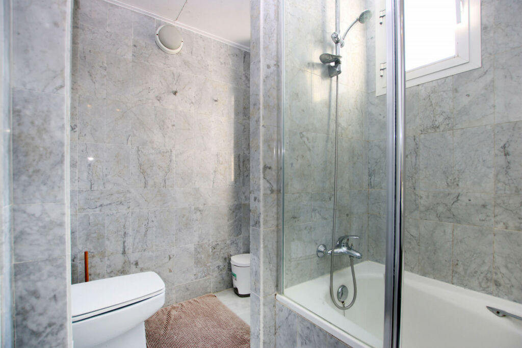 Penthouse Duplex Nueva Andalucía Málaga - image 14