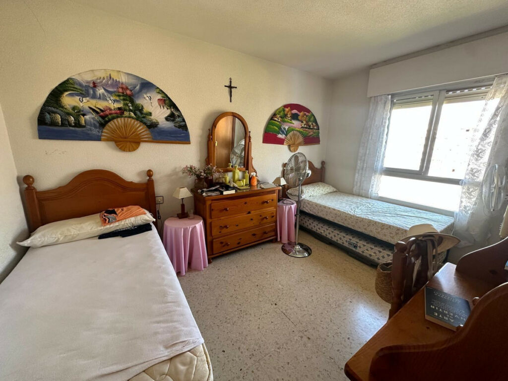 Middle Floor Apartment Benidorm Alicante - image 14