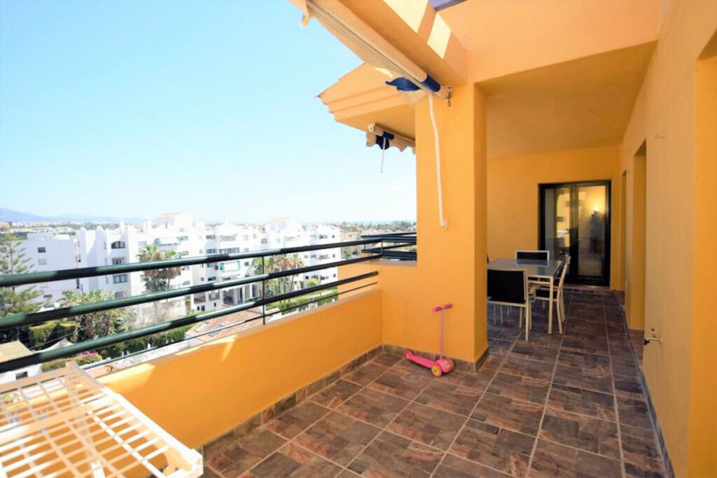 Middle Floor Apartment San Pedro de Alcántara Málaga - image 14