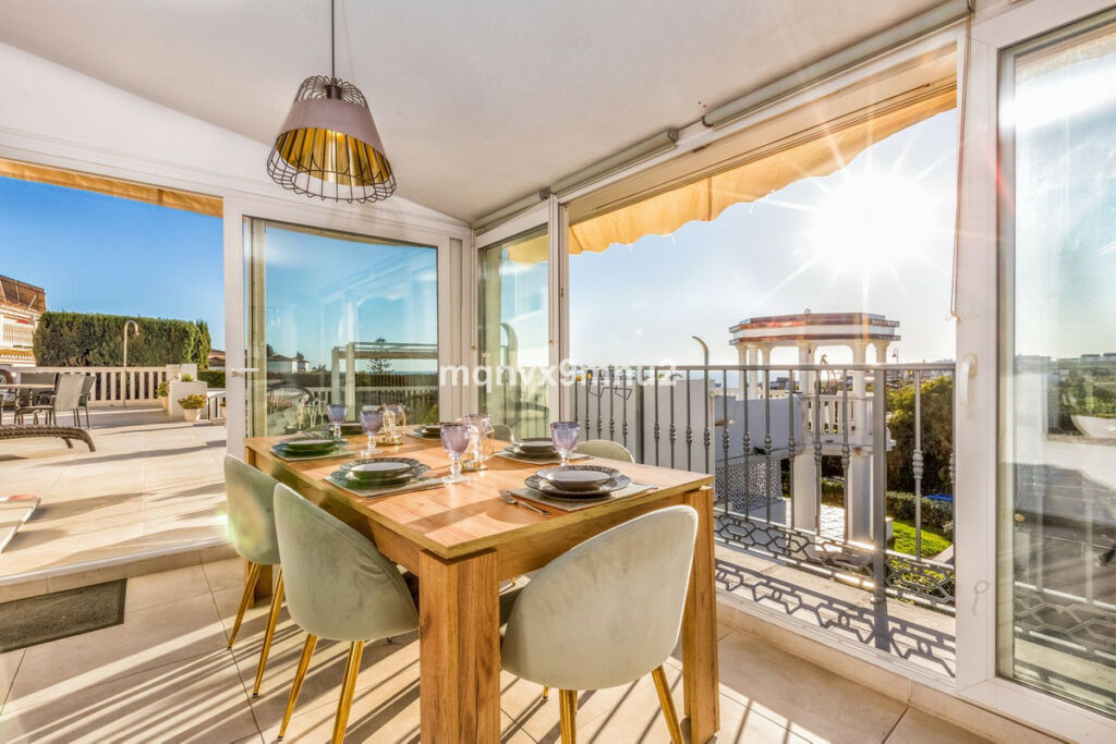 Detached Villa El Chaparral Málaga - image 17