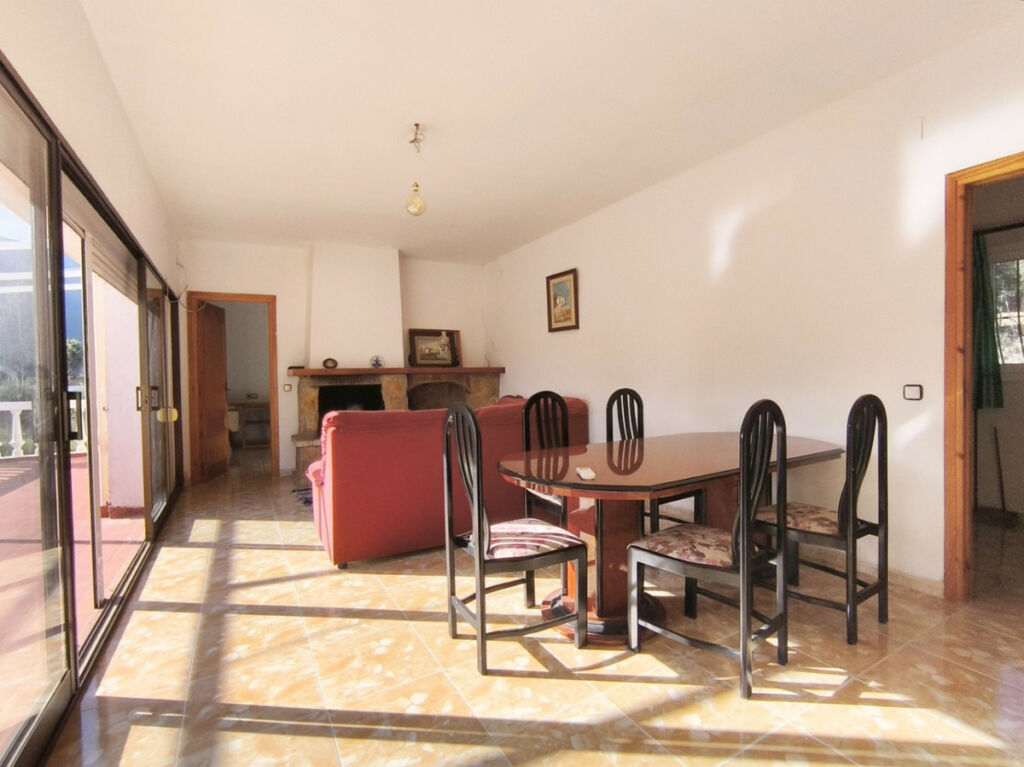 Detached Villa Parcent Alicante - image 14