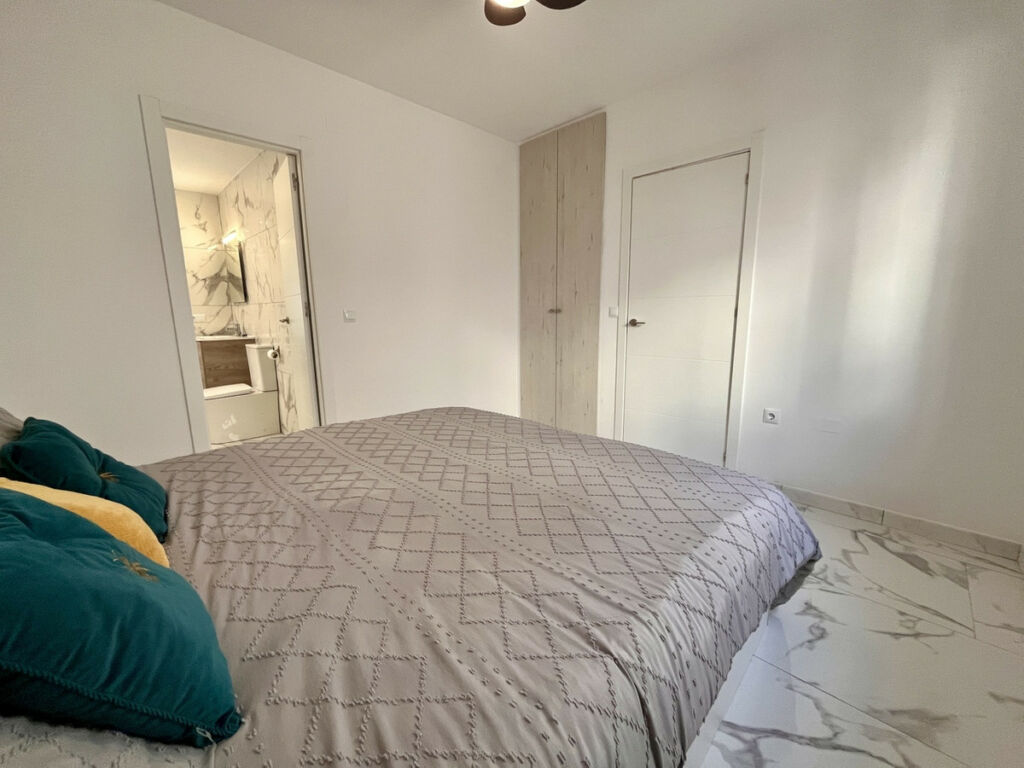 Ground Floor Apartment Villamartin Alicante - image 14