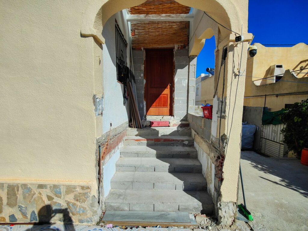 Semi-Detached House San Miguel de Salinas Alicante - image 14