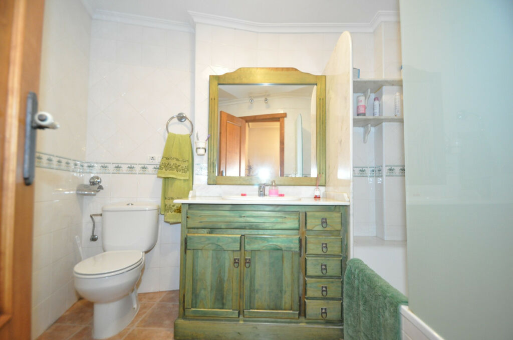 Townhouse Pinoso Alicante - image 15