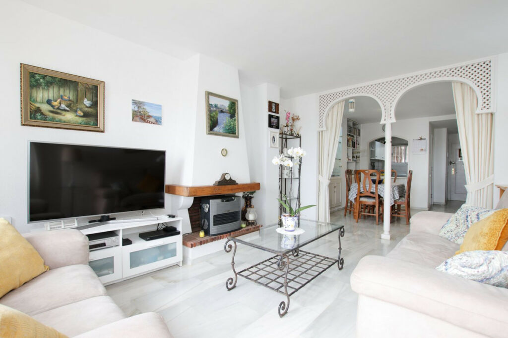 Penthouse Calahonda Málaga - image 15
