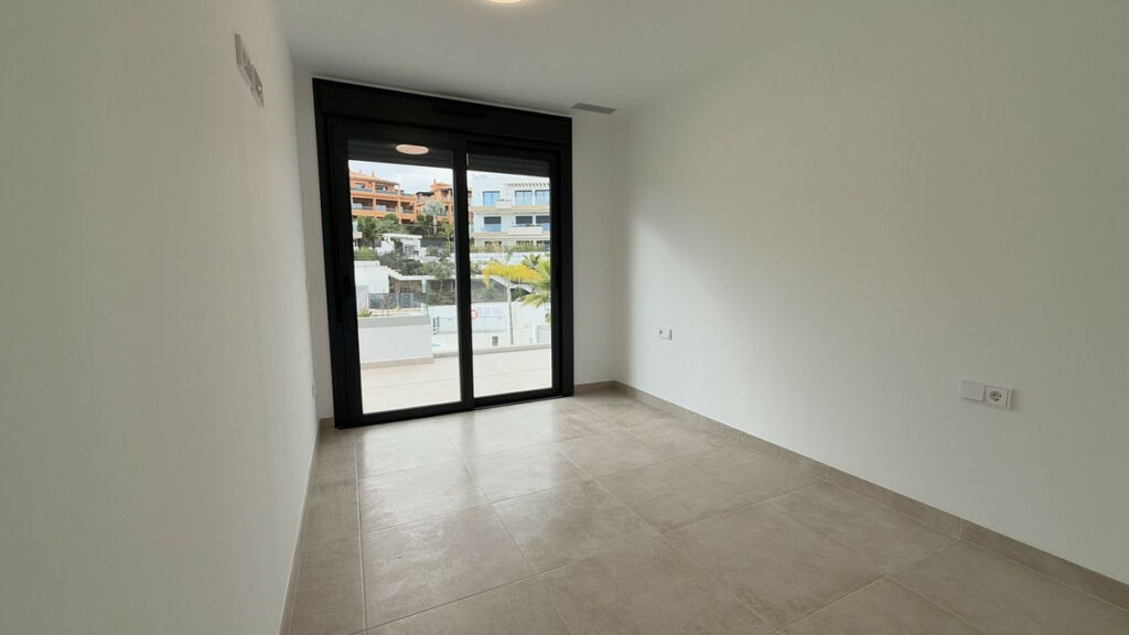 Penthouse Estepona Málaga - image 15