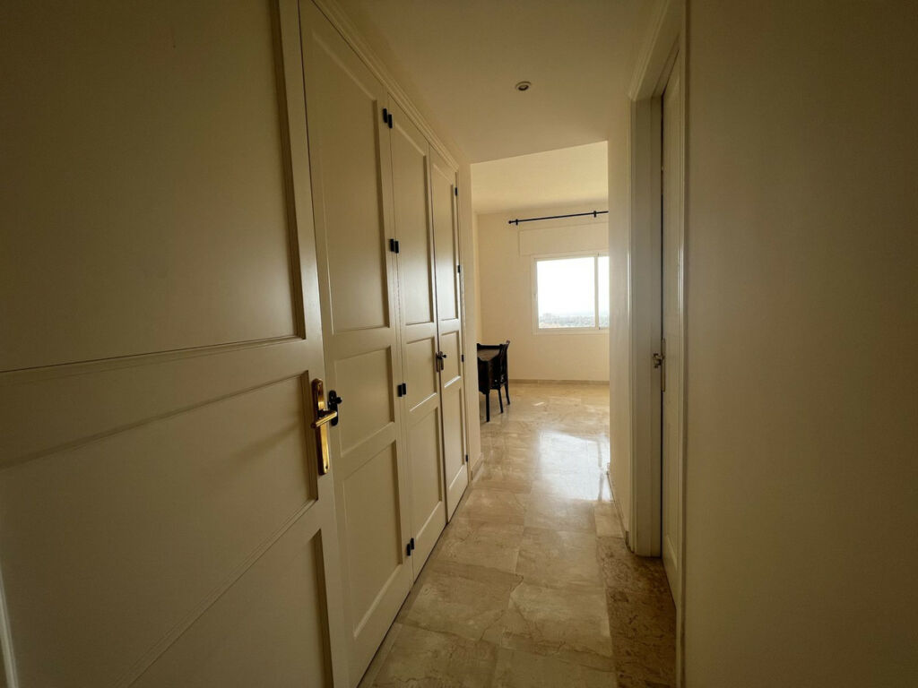 Middle Floor Apartment Elviria Málaga - image 15