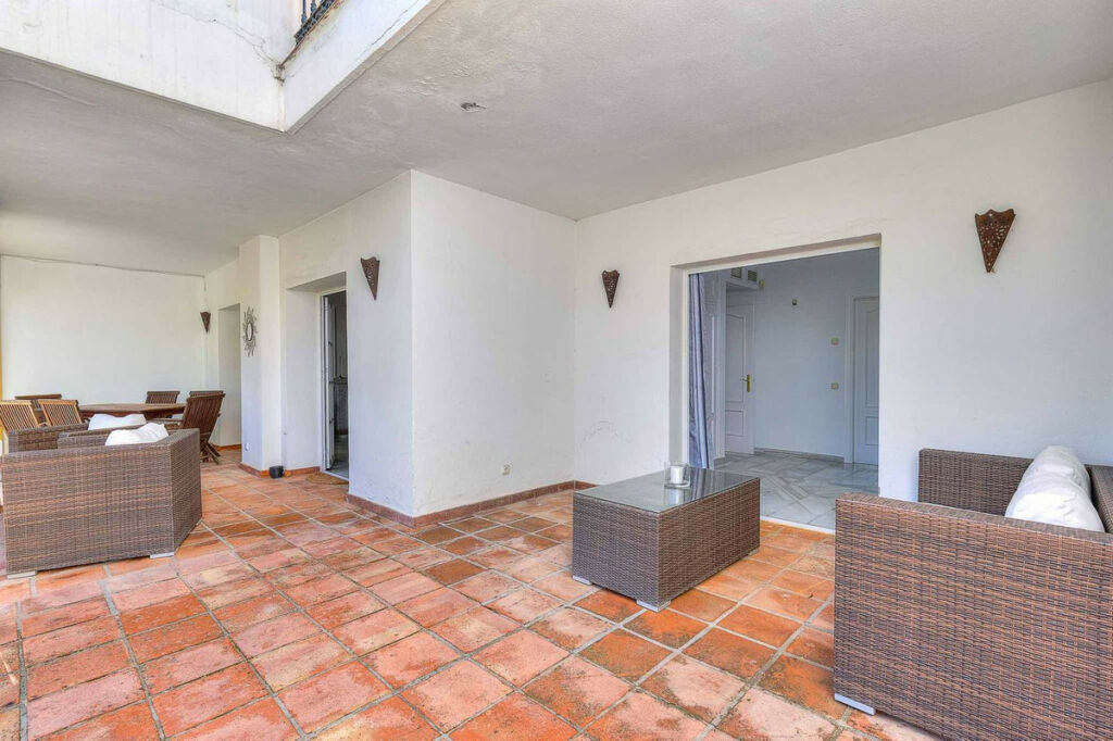 Townhouse Estepona Málaga - image 15