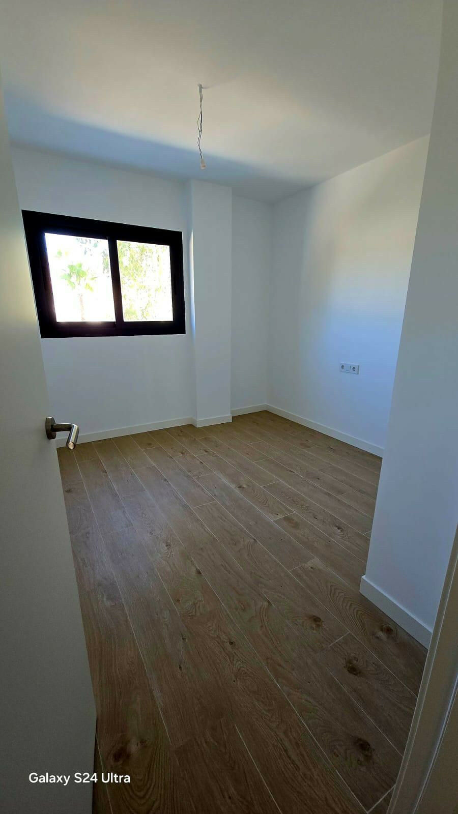 Middle Floor Apartment Estepona Málaga - image 19