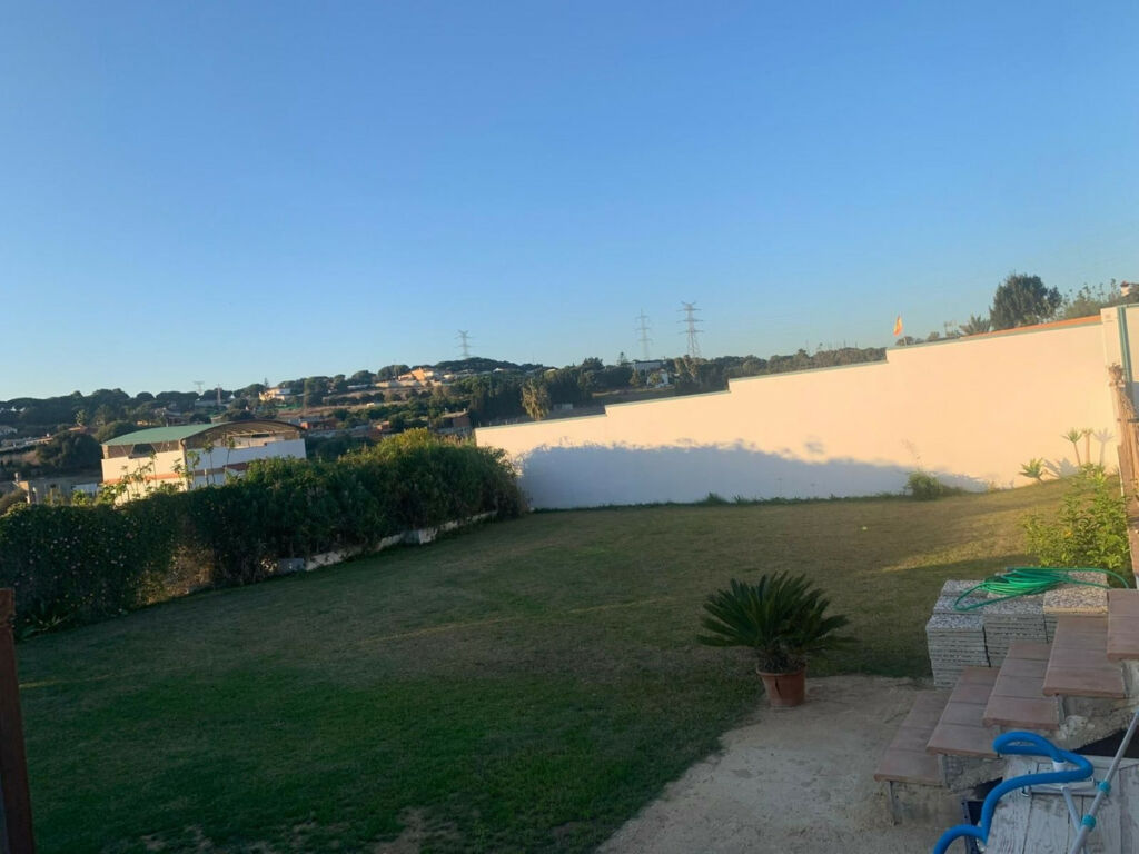Detached Villa San Roque Cádiz - image 14