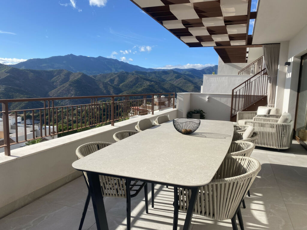 Penthouse Istán Málaga - image 16