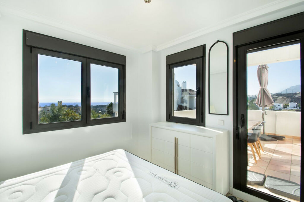 Penthouse Estepona Málaga - image 17