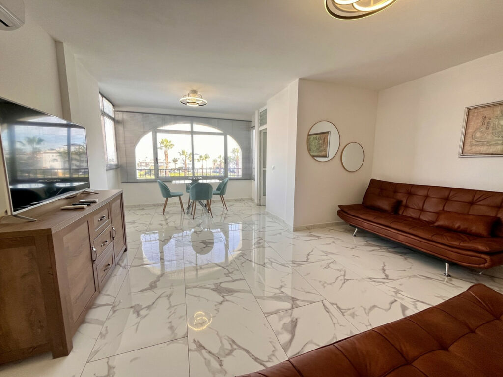 Ground Floor Apartment Villamartin Alicante - image 16