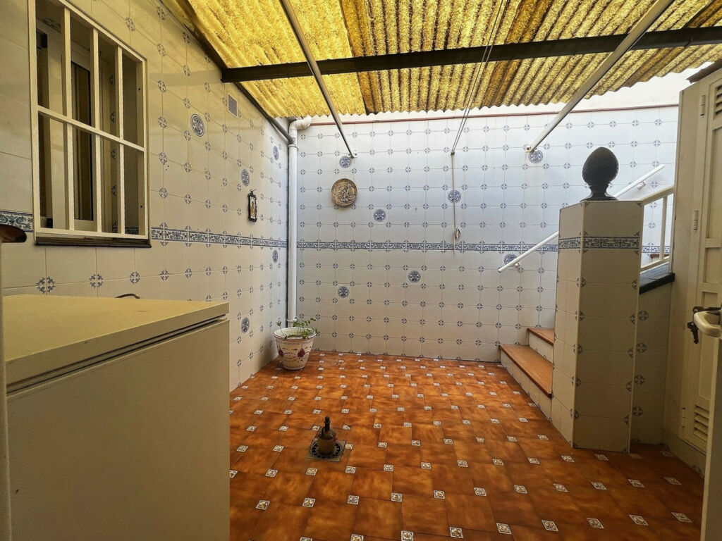 Townhouse Fuengirola Málaga - image 16