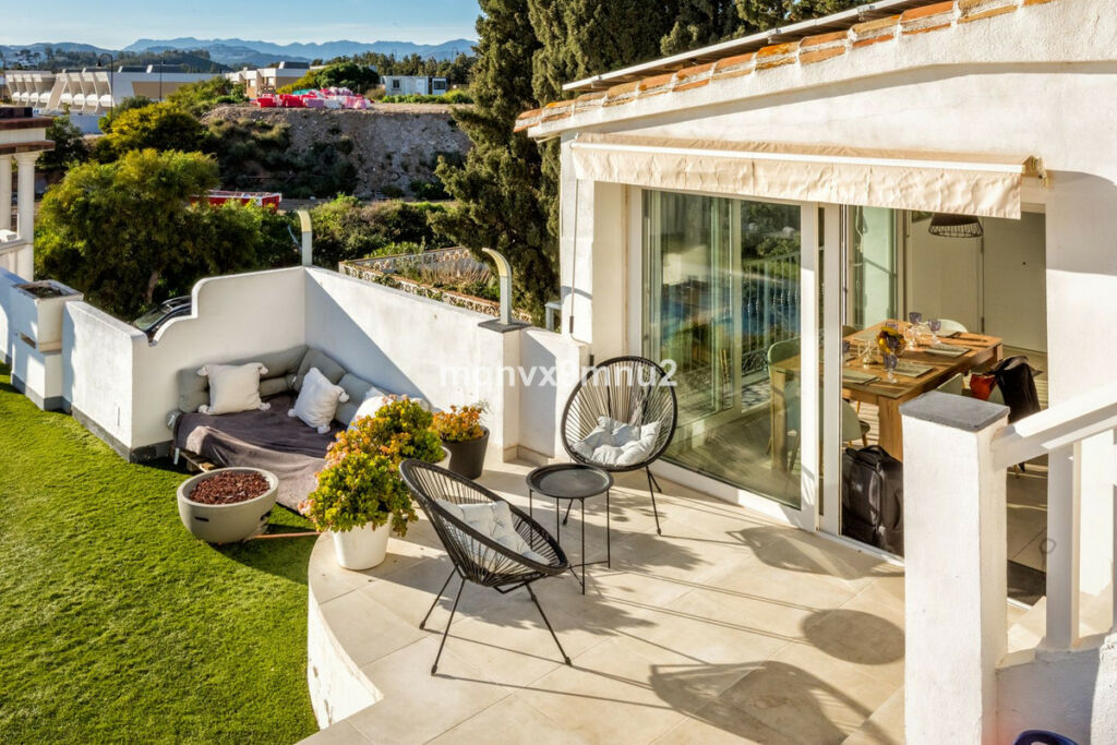Detached Villa El Chaparral Málaga - image 19